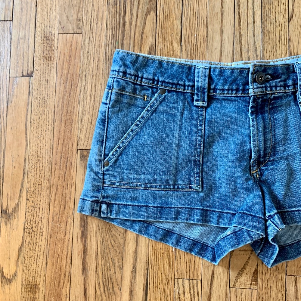 American Eagle Low Rise 8 Jean Shorts‎ Stretch Y2K Mini Denim Hot Pants Blue - Picture 4 of 11